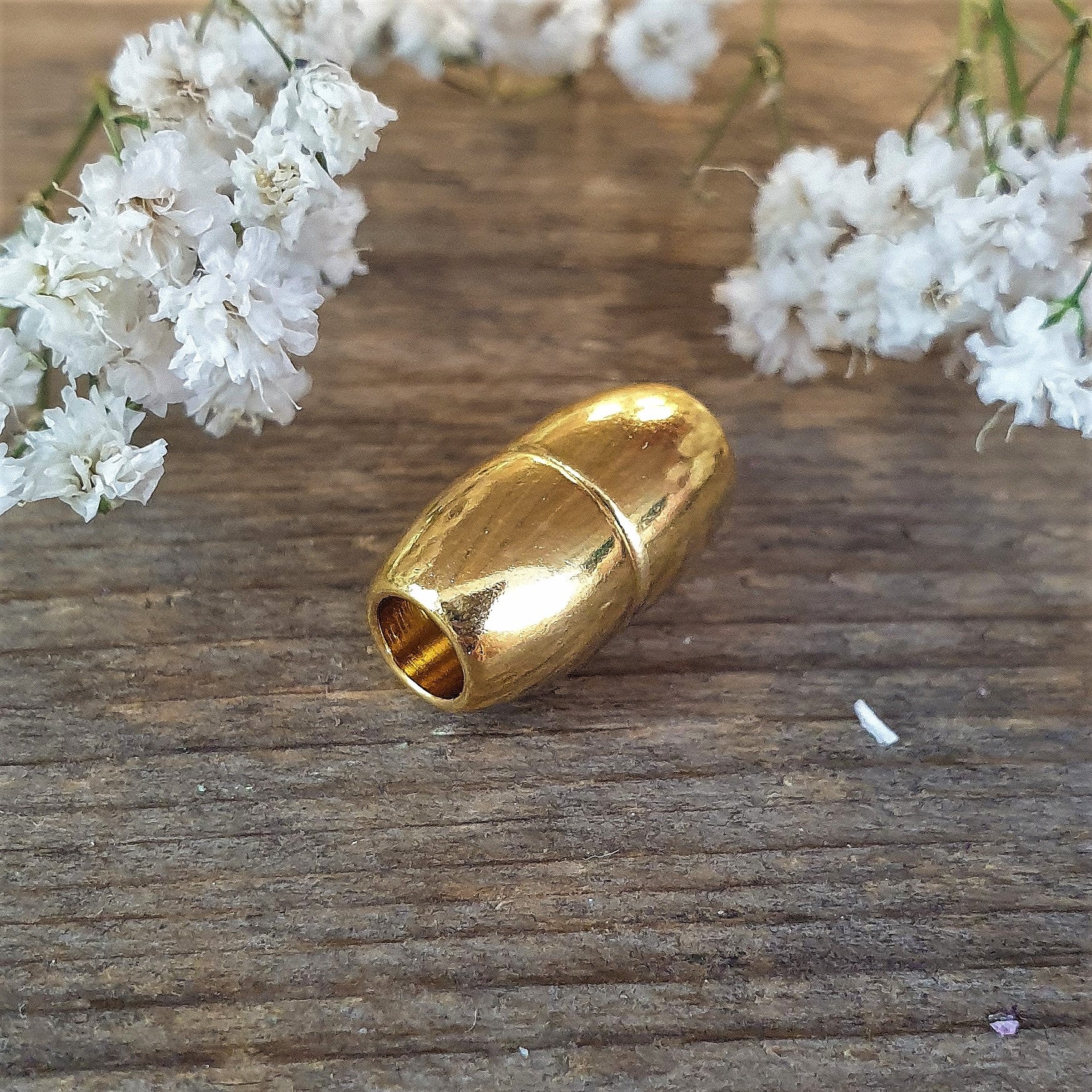 Magnetic closure DQ GOLD round leather