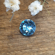 Swarovski Spitzstein Aquamarin